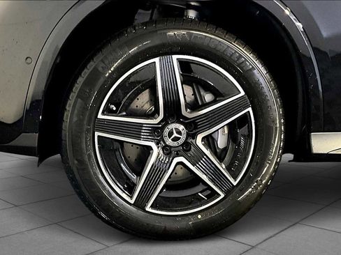 New 2026 Mercedes-Benz GLC 300 4MATIC image 17