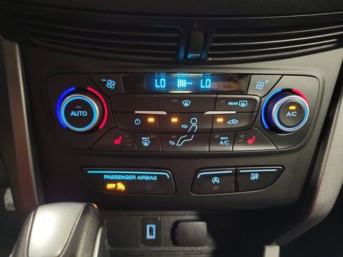 Used 2018 Ford Escape SEL AWD/4WD image 19