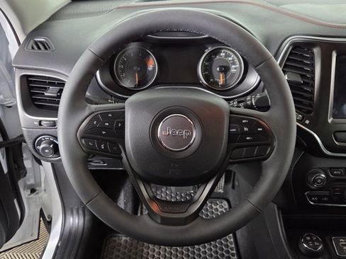 Used 2022 Jeep Cherokee Trailhawk w/ Trailer Tow Group image 16