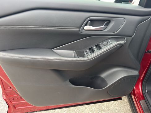 New 2026 Nissan Rogue Dark Armor AWD/4WD image 13