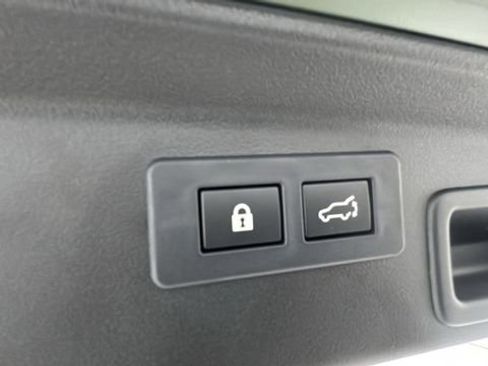 New 2026 Subaru Outback Limited image 16