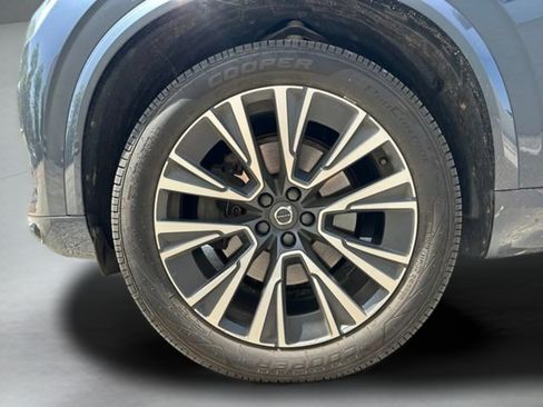 Used 2022 Volvo XC90 T5 Momentum w/ Climate Package AWD/4WD image 33