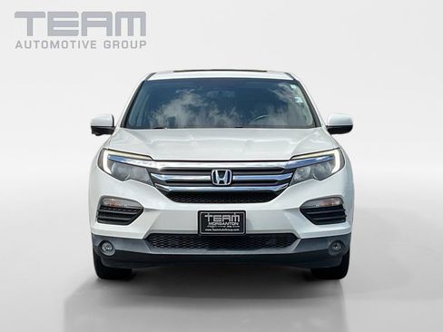 Used 2017 Honda Pilot EX-L image 2
