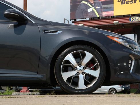 Used 2018 Kia Optima SX FWD image 6
