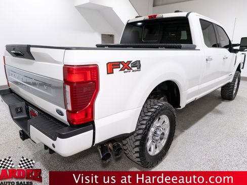 Used 2022 Ford F350 Platinum image 5