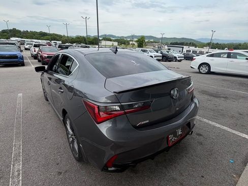 Used 2019 Acura ILX FWD image 9