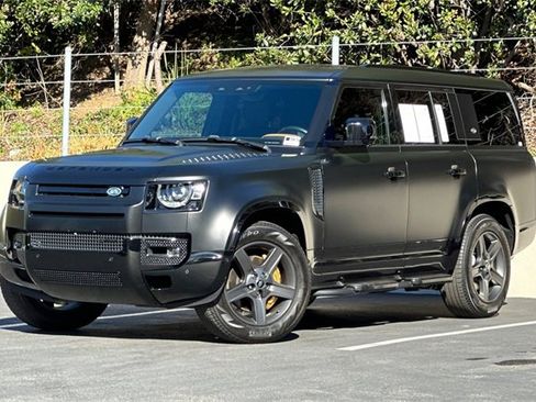 Certified 2023 Land Rover Defender 130 X-Dynamic SE image 1