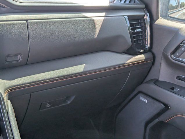 Used 2023 GMC Sierra 1500 AT4 w/ AT4 Premium Package AWD/4WD image 19