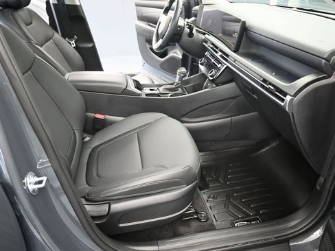 Used 2025 Hyundai Tucson SEL image 21