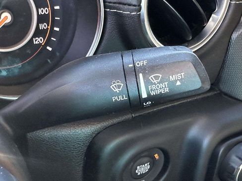 Used 2022 Jeep Gladiator Overland w/ Popular Equipment Package image 30