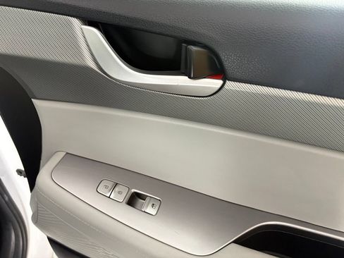 Used 2025 Hyundai Palisade SEL FWD image 13