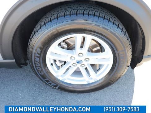 Used 2024 Ford Explorer XLT w/ Equipment Group 202A image 24