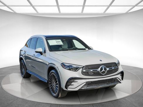 New 2026 Mercedes-Benz GLC 300 4MATIC image 5