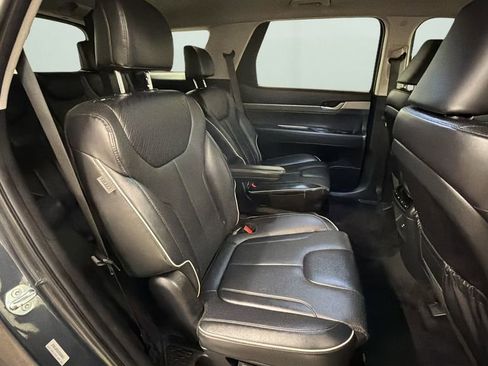 Used 2025 Hyundai Palisade SEL AWD/4WD image 14