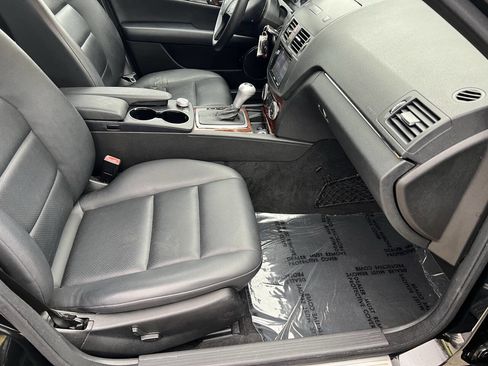 Used 2010 Mercedes-Benz C 300 4MATIC Sedan image 10