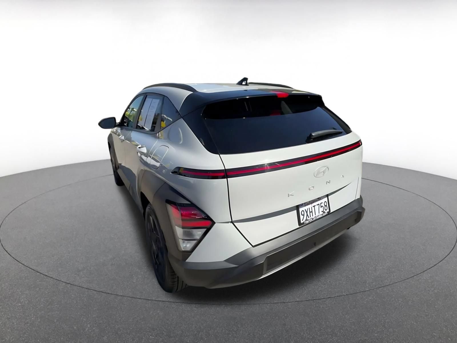 Used 2026 Hyundai Kona SEL Sport FWD image 14