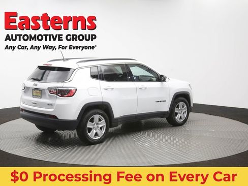 Used 2022 Jeep Compass Latitude w/ Convenience Group FWD image 41