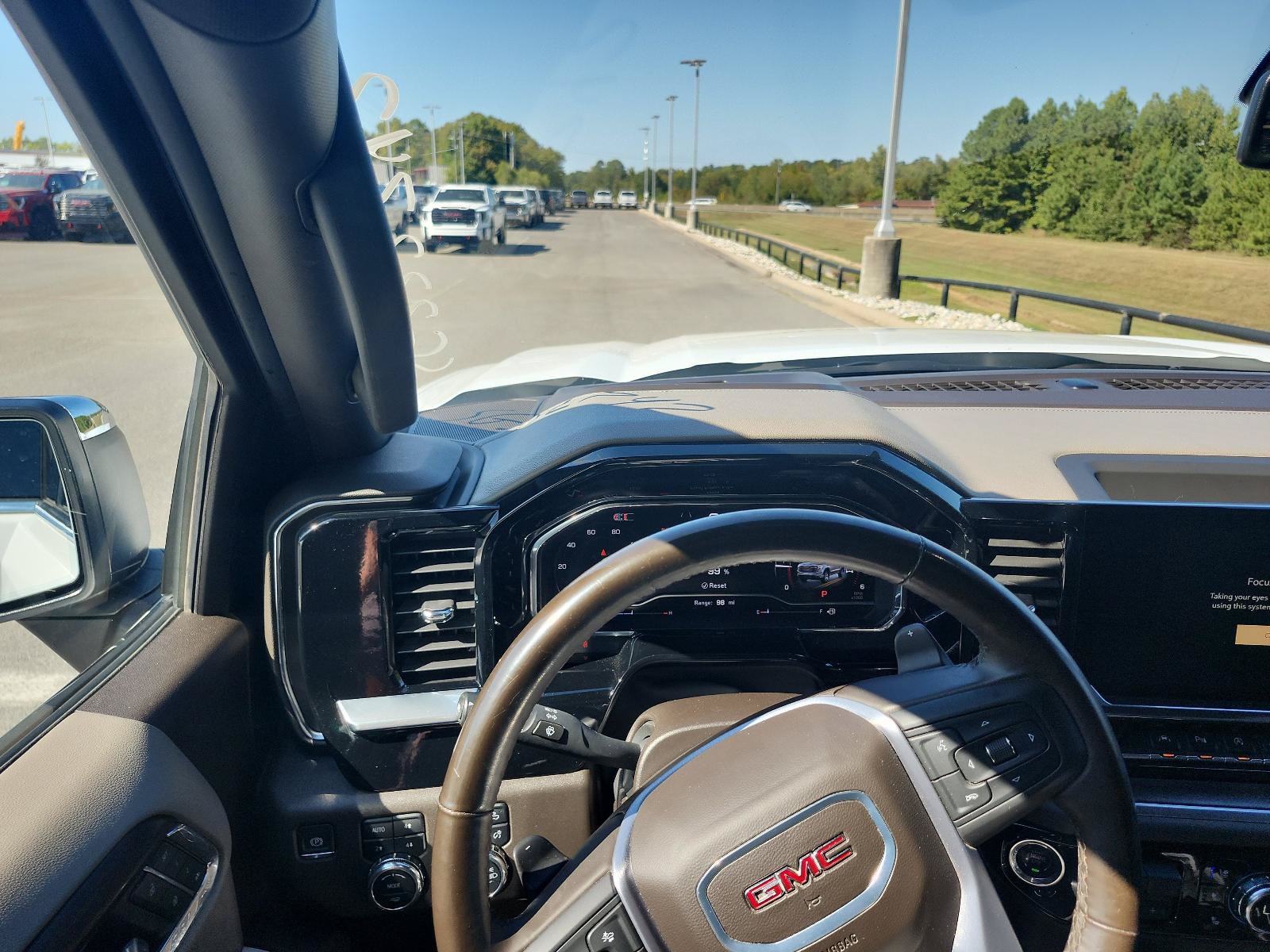 Used 2025 GMC Sierra 1500 SLT w/ SLT Premium Plus Package AWD/4WD image 15