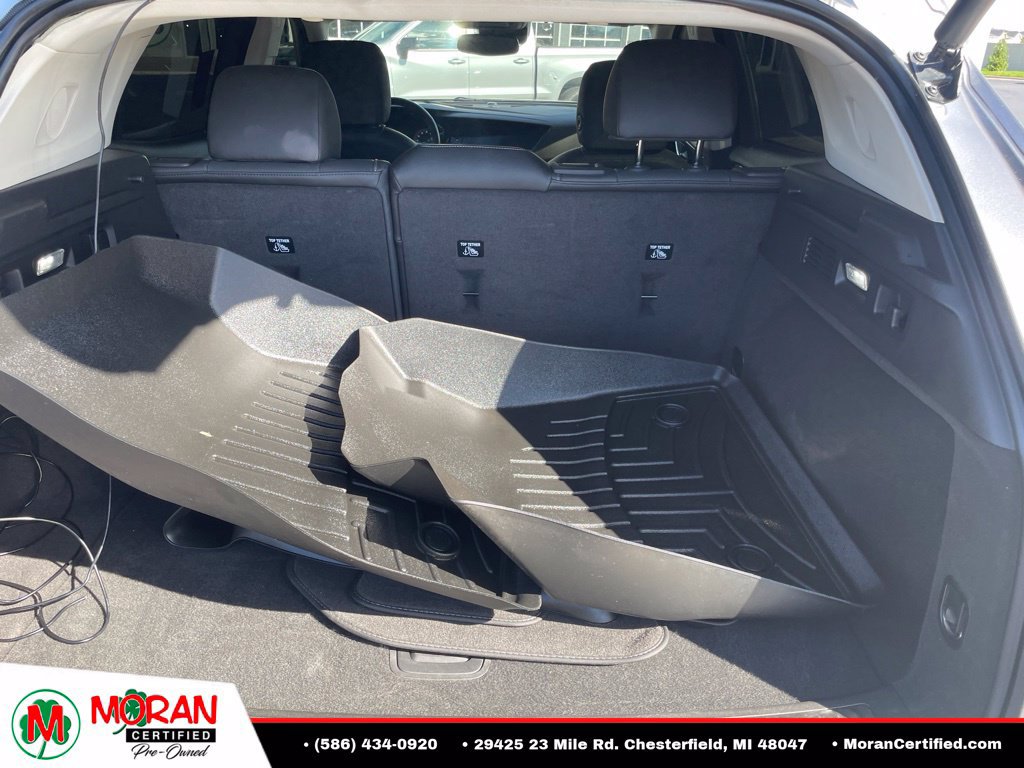 Used 2021 Buick Envision Essence w/ Technology Package I AWD/4WD image 24