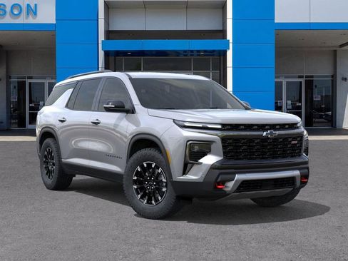 New 2026 Chevrolet Traverse Z71 w/ Enhanced Driving Package AWD/4WD image 7