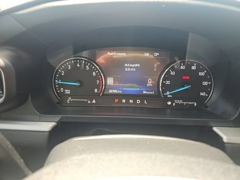 Used 2022 Ford Explorer XLT w/ Equipment Group 202A AWD/4WD image 15
