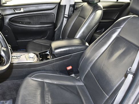 Used 2013 Hyundai Genesis 5.0 R-Spec RWD image 39