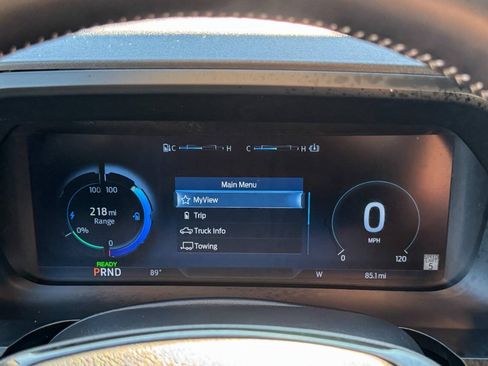 Used 2023 Ford F150 Lightning Platinum AWD/4WD image 38