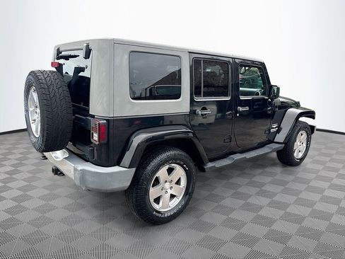 Used 2009 Jeep Wrangler Unlimited Sahara w/ Trailer Tow Group AWD/4WD image 6