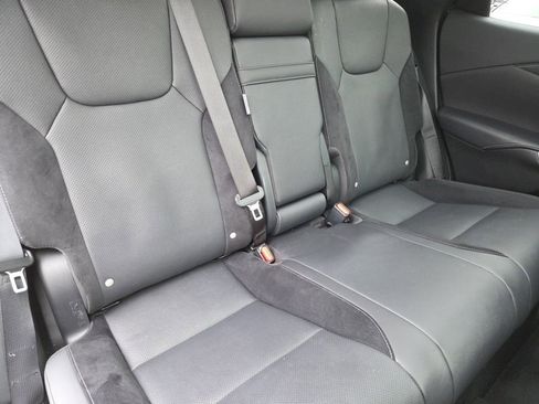 Used 2025 Lexus RX 500h F Sport w/ Convenience Package AWD/4WD image 37