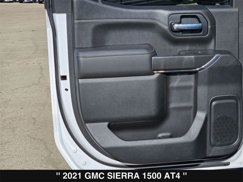 Used 2021 GMC Sierra 1500 AT4 w/ AT4 Premium Package image 18