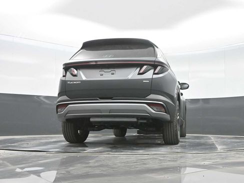 New 2026 Hyundai Tucson Limited image 35