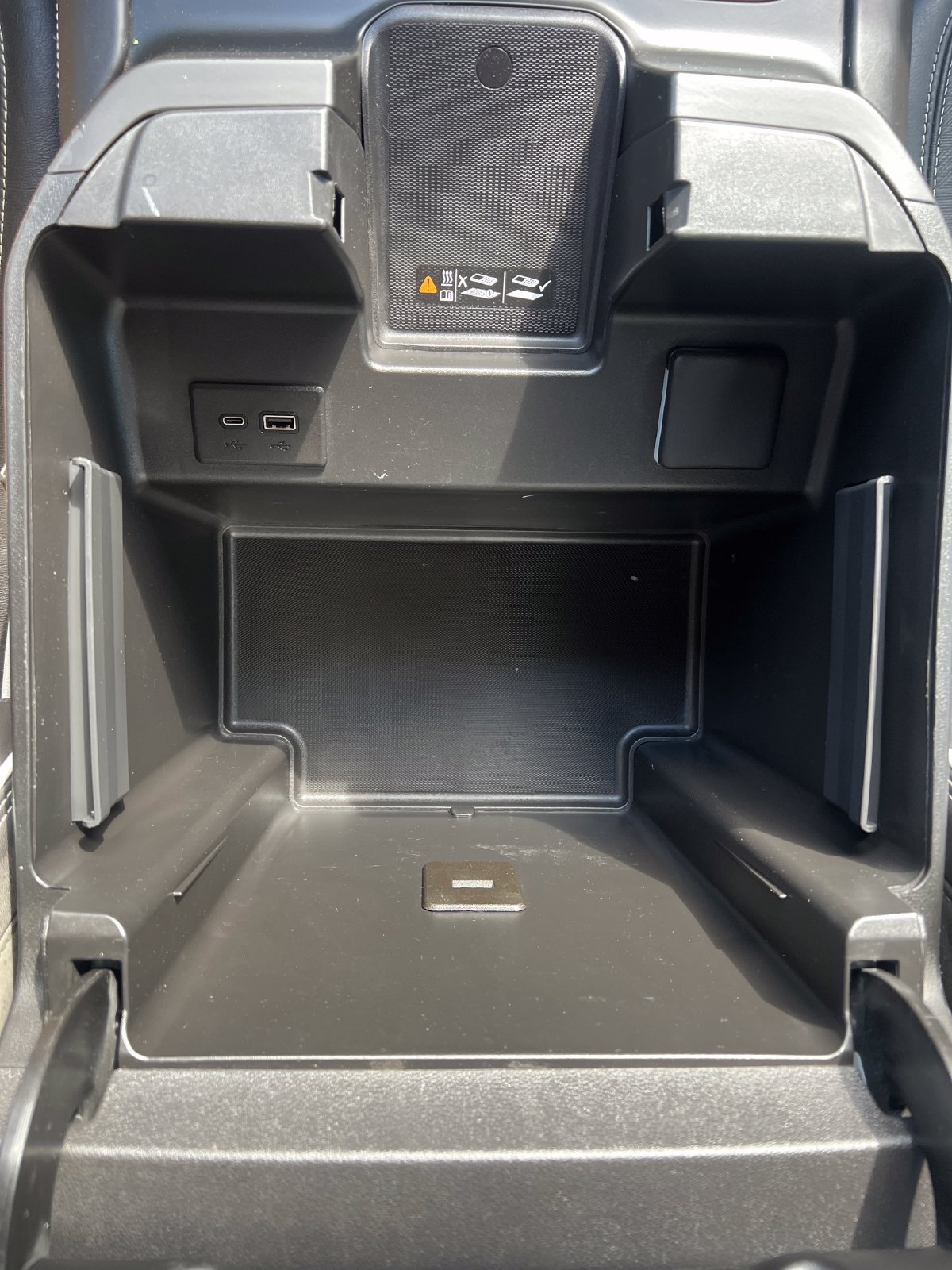 Used 2025 GMC Sierra 2500 AT4X AWD/4WD image 16