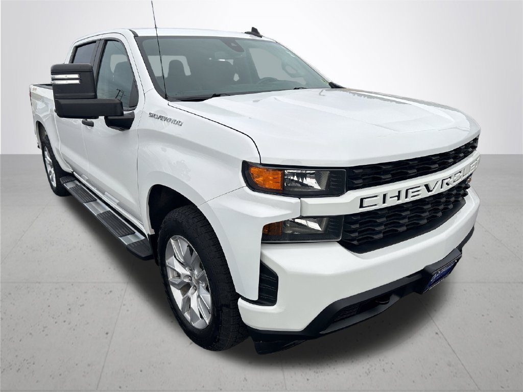 Used 2021 Chevrolet Silverado 1500 Custom w/ Custom Max Trailering Package AWD/4WD image 5