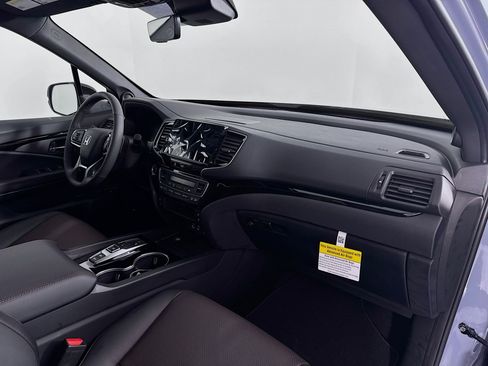 New 2026 Honda Ridgeline Black Edition image 30