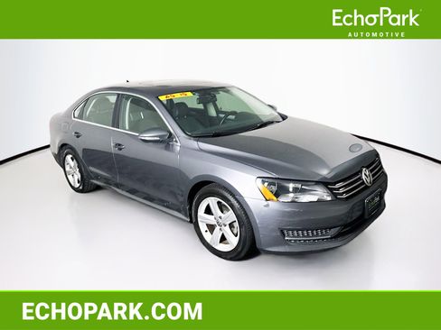 Used 2012 Volkswagen Passat 2.5 SE image 1
