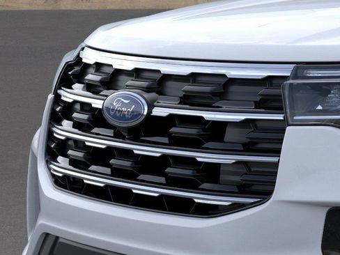 New 2026 Ford Explorer Active w/ Active Comfort Package image 18