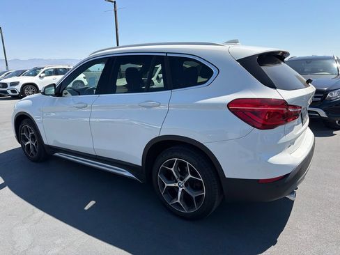 Used 2018 BMW X1 sDrive28i w/ Convenience Package FWD image 3