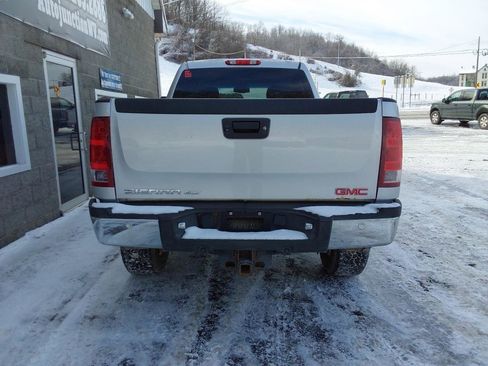 Used 2014 GMC Sierra 2500 SLT w/ SLT Convenience Package image 4