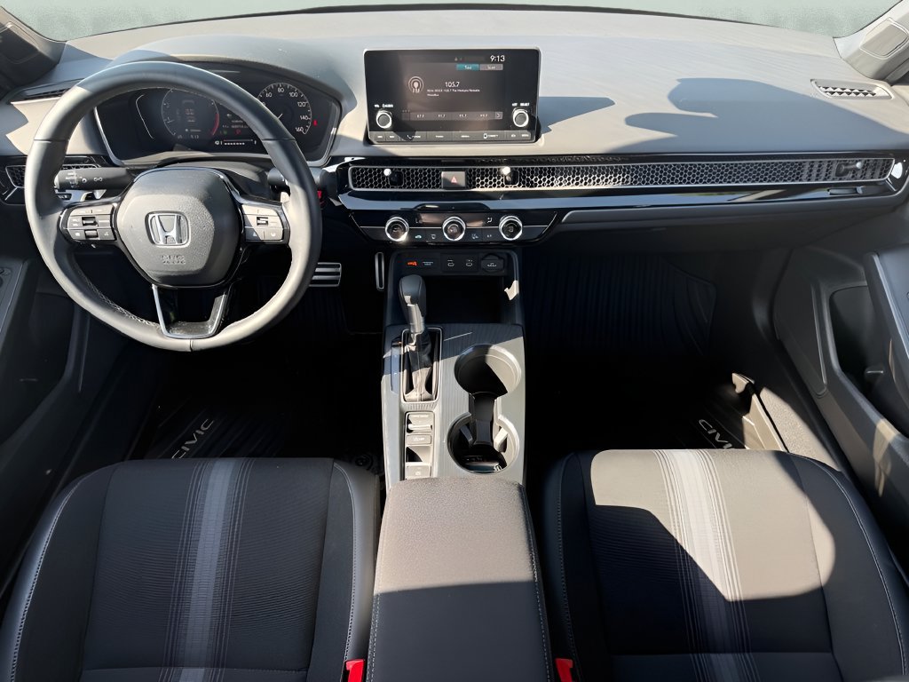 Used 2025 Honda Civic Sport image 12