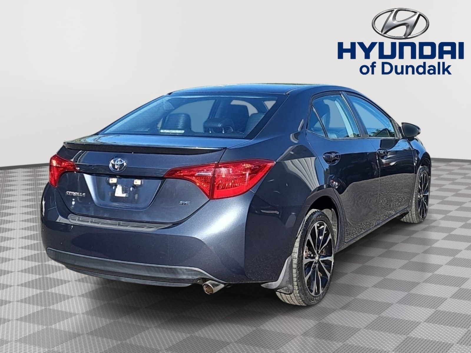 Used 2019 Toyota Corolla SE FWD image 4
