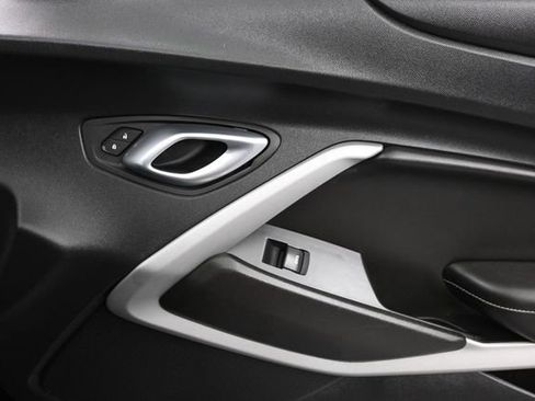 Used 2022 Chevrolet Camaro LT RWD image 12