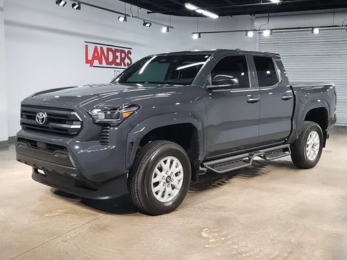 Certified 2024 Toyota Tacoma SR RWD image 3