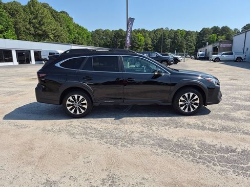 Used 2024 Subaru Outback Limited XT AWD/4WD image 2