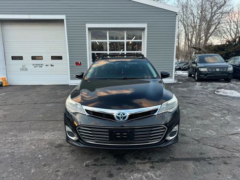 Used 2014 Toyota Avalon XLE Premium image 8