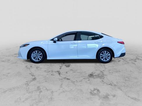 Used 2026 Toyota Camry LE FWD image 7