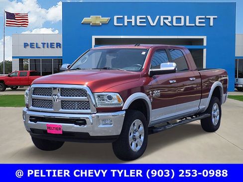 Used 2015 RAM 2500 Laramie w/ Convenience Group AWD/4WD image 3