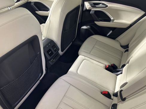 Used 2025 Audi Q5 Premium w/ Convenience Package image 11