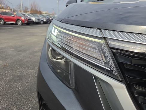 Used 2022 Kia Seltos EX image 12