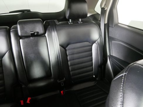 Used 2024 Ford Edge SEL image 14