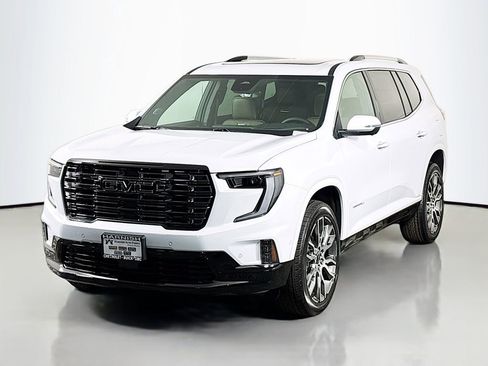 New 2026 GMC Acadia Denali Ultimate image 3